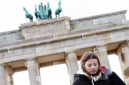 Kundgebung gegen die AfD am Brandenburger Tor in Berlin