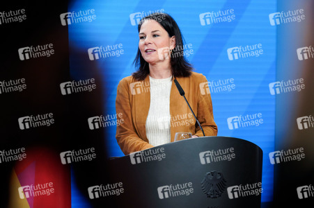 Pressekonferenz von Annalena Baerbock und Stéphane Séjourné in Berlin