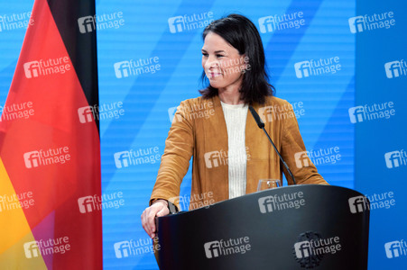Pressekonferenz von Annalena Baerbock und Stéphane Séjourné in Berlin