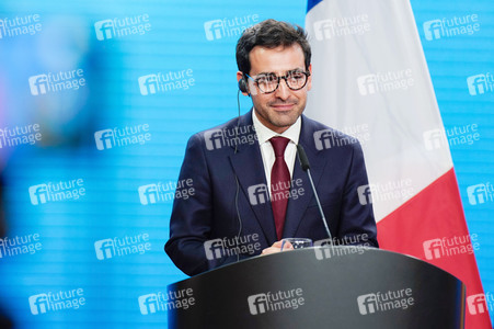 Pressekonferenz von Annalena Baerbock und Stéphane Séjourné in Berlin