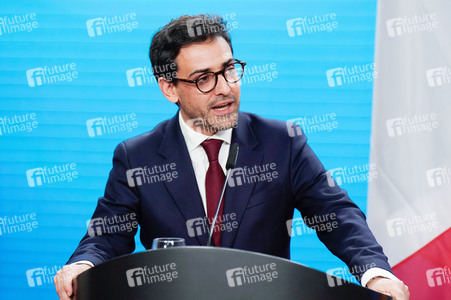 Pressekonferenz von Annalena Baerbock und Stéphane Séjourné in Berlin