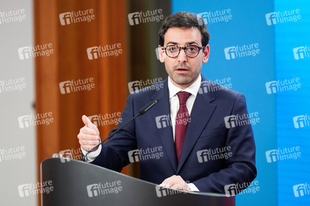 Pressekonferenz von Annalena Baerbock und Stéphane Séjourné in Berlin