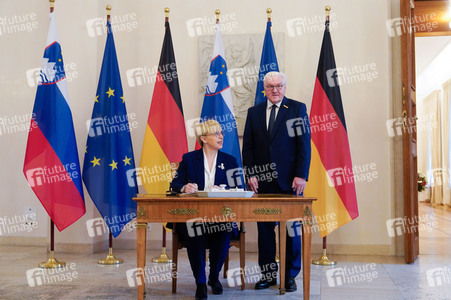 Empfang von Nataša Pirc Musar im Schloss Bellevue in Berlin