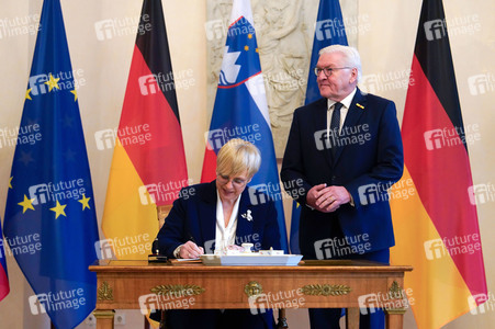 Empfang von Nataša Pirc Musar im Schloss Bellevue in Berlin