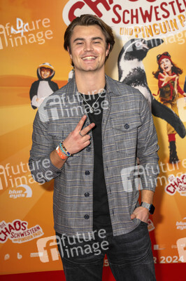Filmpremiere 'Die Chaosschwestern und Pinguin Paul' in München