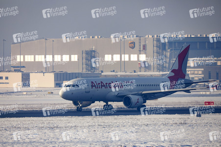 Winterdienst auf dem Flughafen Köln/Bonn