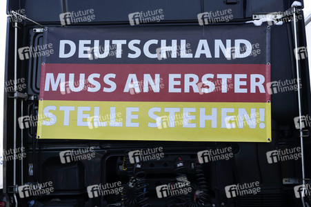 Kundgebung der Spediteure in Berlin