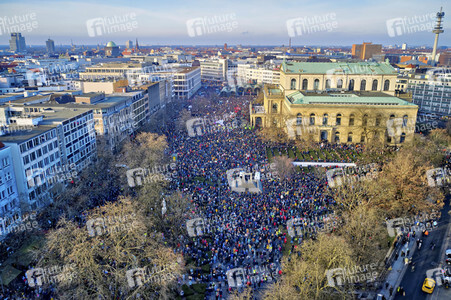 Demonstration gegen Rechtsextremismus in Hannover
