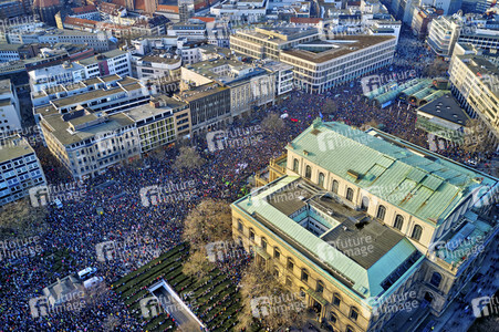 Demonstration gegen Rechtsextremismus in Hannover