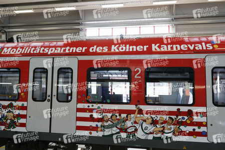Präsentation der Karnevals S-Bahn für die Session 2024 in Köln