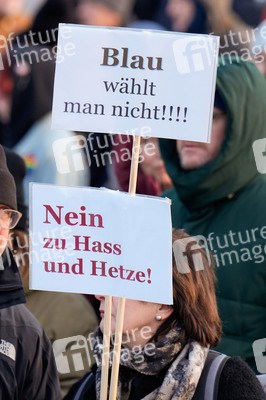 Demonstration gegen Rechtsextremismus in Berlin