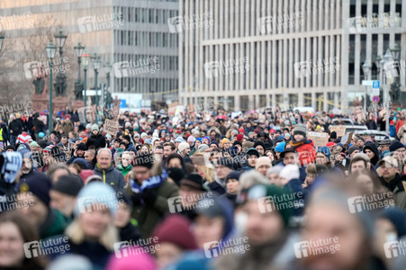 Demonstration gegen Rechtsextremismus in Berlin