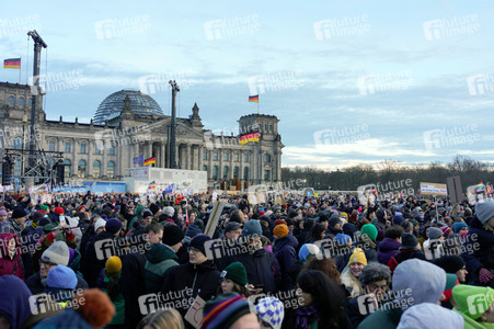 Demonstration gegen Rechtsextremismus in Berlin