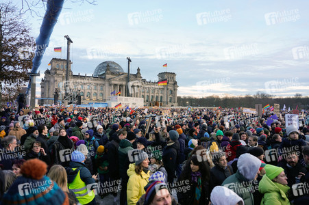 Demonstration gegen Rechtsextremismus in Berlin