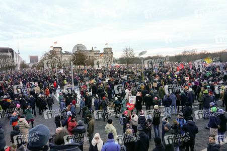 Demonstration gegen Rechtsextremismus in Berlin