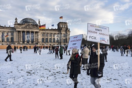 Demonstration gegen Rechtsextremismus in Berlin