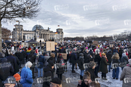 Demonstration gegen Rechtsextremismus in Berlin