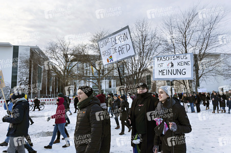 Demonstration gegen Rechtsextremismus in Berlin