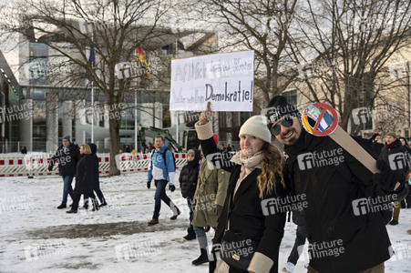Demonstration gegen Rechtsextremismus in Berlin
