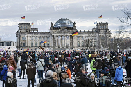Demonstration gegen Rechtsextremismus in Berlin