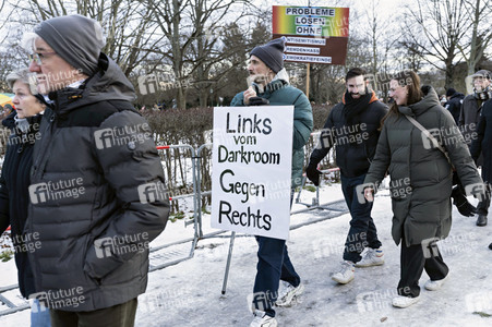 Demonstration gegen Rechtsextremismus in Berlin
