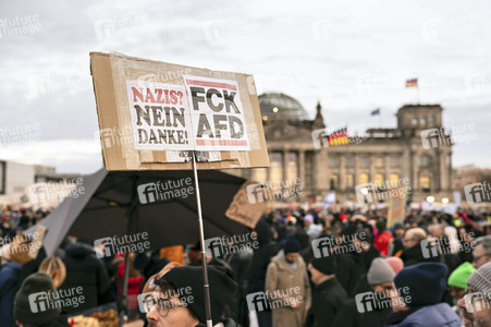 Demonstration gegen Rechtsextremismus in Berlin