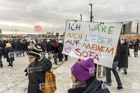 Demonstration gegen Rechtsextremismus in Berlin