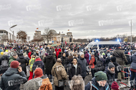 Demonstration gegen Rechtsextremismus in Berlin