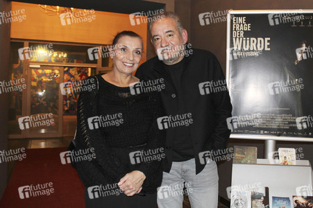 Filmpremiere 'Eine Frage der Würde - Blaga's Lessons' in Halle