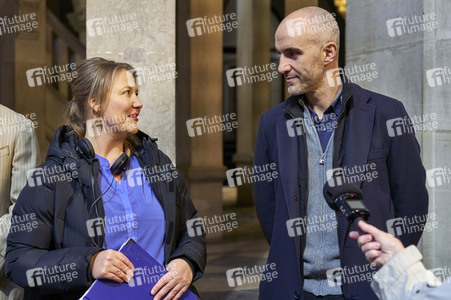 Dreharbeiten 'Hidden University - Ein Pakt gegen die Ohnmacht' in Hannover