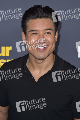 Season 12 Premiere 'Lass es, Larry!' in Los Angeles