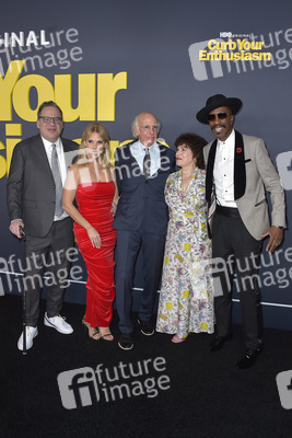 Season 12 Premiere 'Lass es, Larry!' in Los Angeles