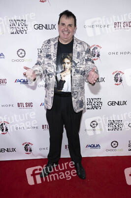 Comedy-Show für Breast Cancer Bandit in Los Angeles