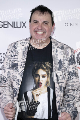 Comedy-Show für Breast Cancer Bandit in Los Angeles