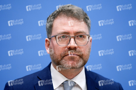 Bundespressekonferenz zur bevorstehenden Münchner Sicherheitskonferenz in Berlin