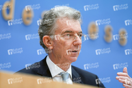 Bundespressekonferenz zur bevorstehenden Münchner Sicherheitskonferenz in Berlin