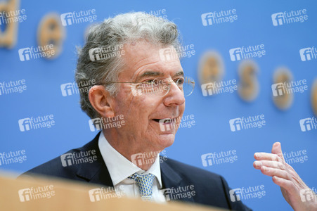 Bundespressekonferenz zur bevorstehenden Münchner Sicherheitskonferenz in Berlin