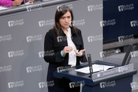 154. Sitzung des Deutschen Bundestages in Berlin