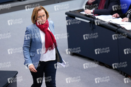 154. Sitzung des Deutschen Bundestages in Berlin