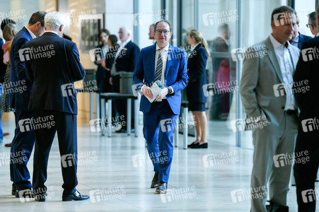 154. Sitzung des Deutschen Bundestages in Berlin