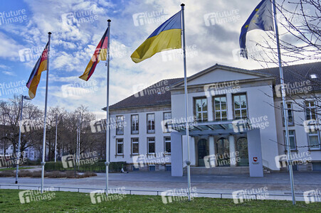 Beflaggung zum 2. Jahrestag des Kriegsbeginns in Hannover