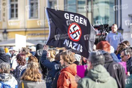 Demonstration gegen Rechts in Dresden