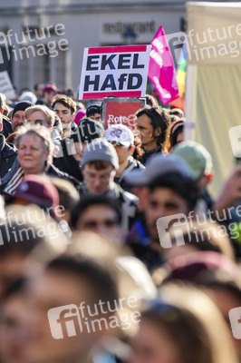 Demonstration gegen Rechts in Dresden