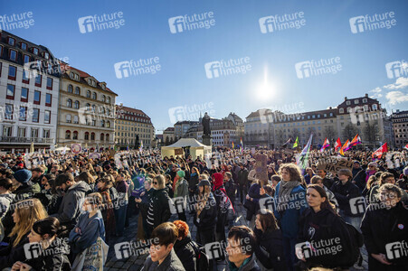 Demonstration gegen Rechts in Dresden