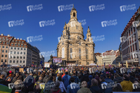 Demonstration gegen Rechts in Dresden