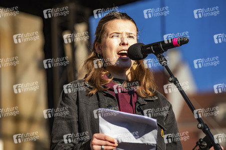 Demonstration gegen Rechts in Dresden