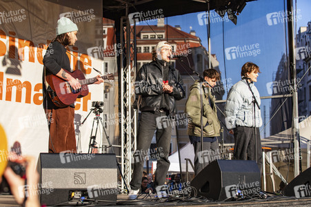 Demonstration gegen Rechts in Dresden
