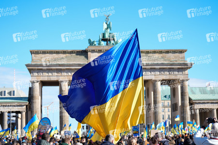Demonstration zum 2. Jahrestag des Kriegsbeginns in Berlin