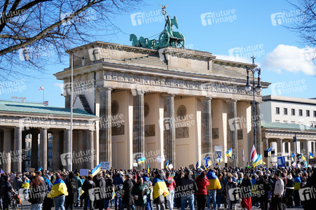 Demonstration zum 2. Jahrestag des Kriegsbeginns in Berlin