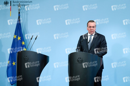 Fachkonferenz Infrastruktur im Bundesministerium der Verteidigung in Berlin